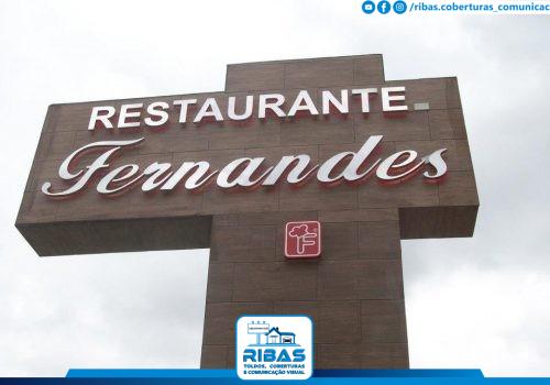 Letras metálicas em Curitiba
