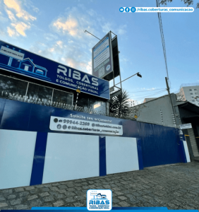 Detalhe de fachada em ACM em Curitiba