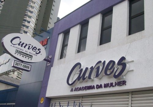 Letras em Relevo